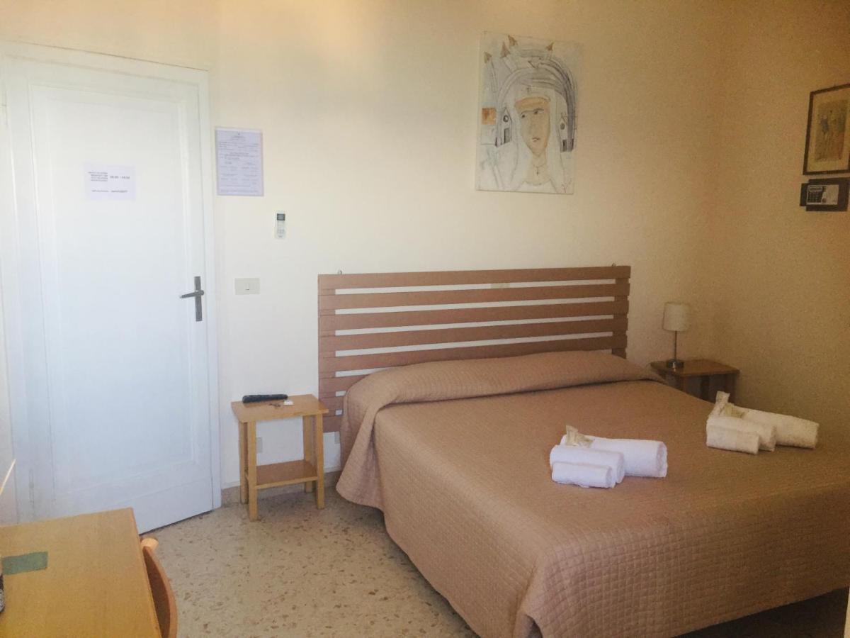Hotel Castello - Solo Pernotto Cupra Marittima Exteriér fotografie